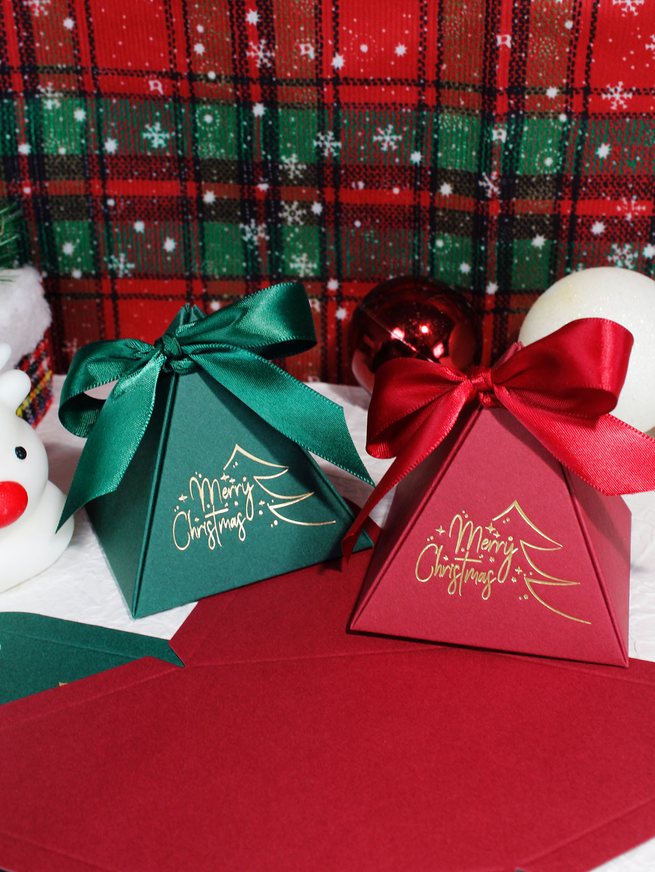 Kerst Driehoek Doos Snoep Gesc - Chocolate Snack recensie en prijs